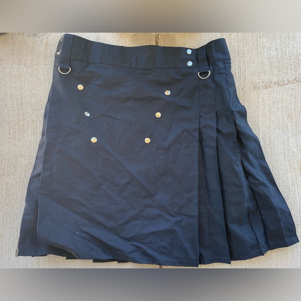 Black Chain Pleated Utility Kilt Skirt, Size 40